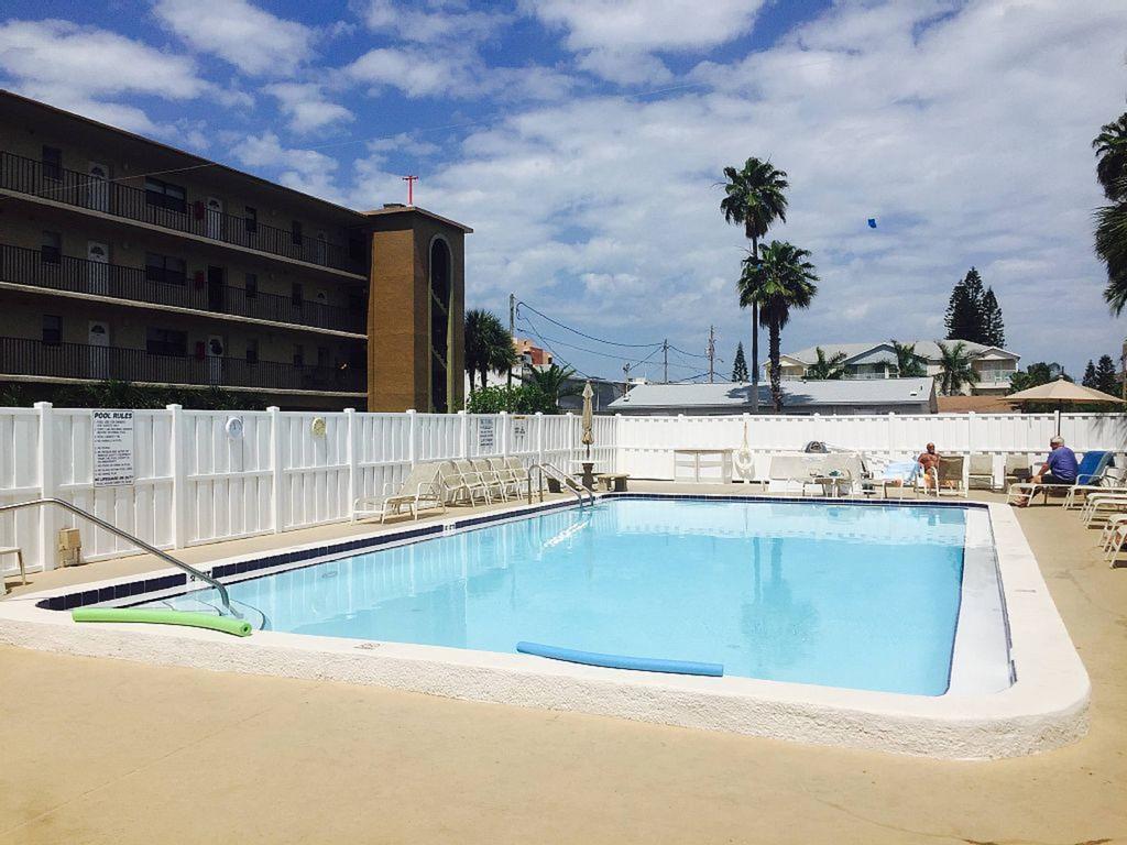 Escape To Paradise St. Pete Beach Ngoại thất bức ảnh